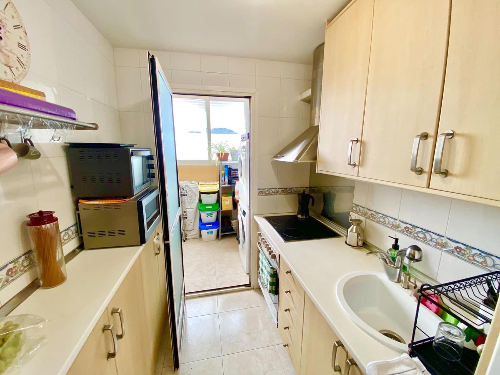 2 slaapkamer Flat te koop in Puerto de Alcudia met garage - € 285.000 (Ref: 9516076)