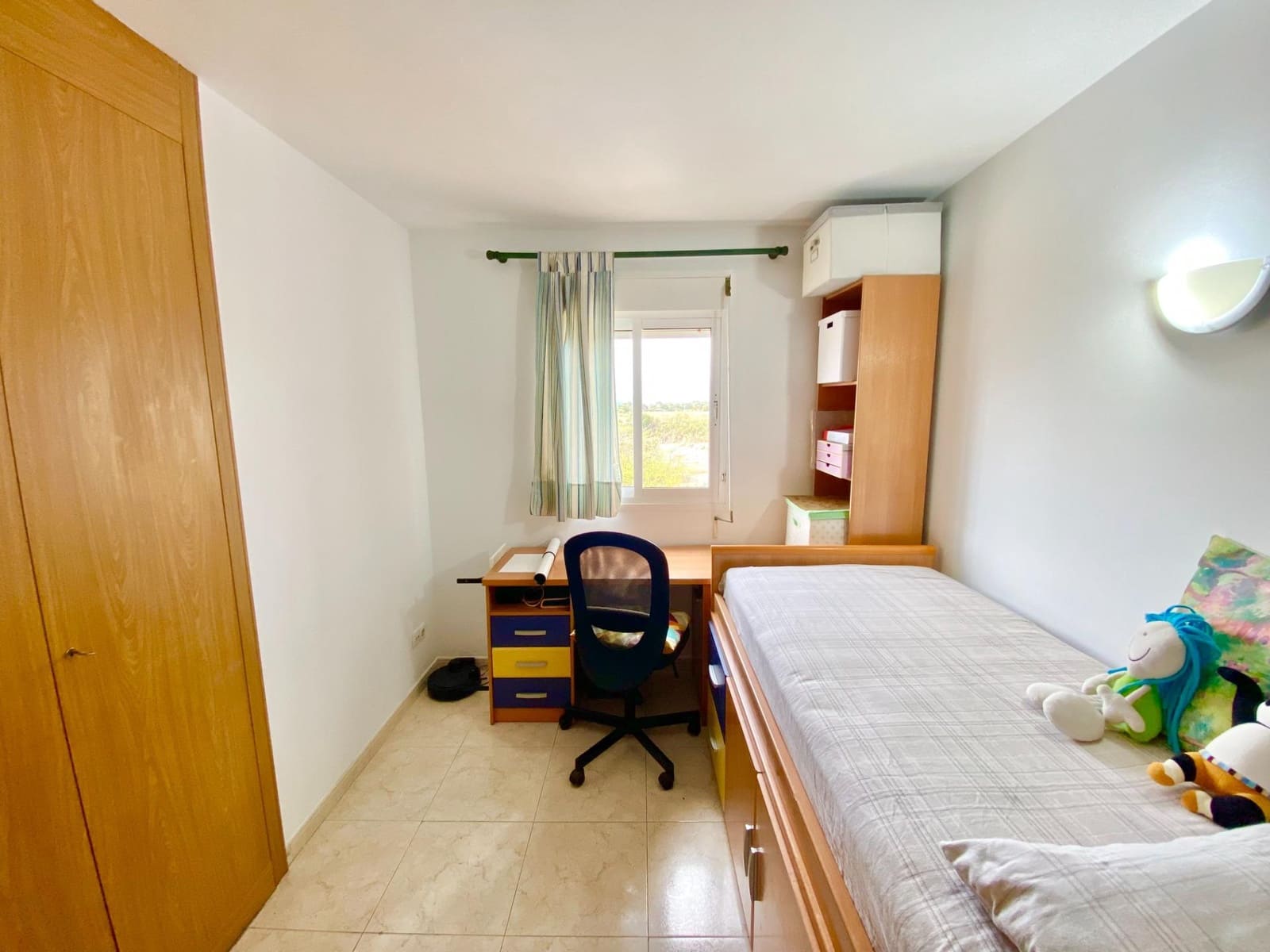 2 slaapkamer Flat te koop in Puerto de Alcudia met garage - € 285.000 (Ref: 9516076)