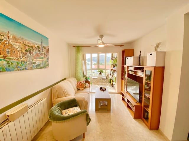 2 slaapkamer Flat te koop in Puerto de Alcudia, Alcúdia met garage - € 285.000 (Ref: 9516076)