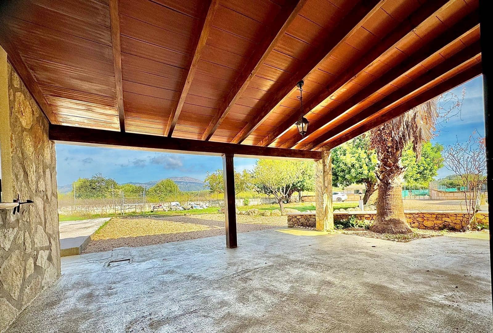 3 bedroom Finca/Country House for sale in Buger with garage - € 1,160,000 (Ref: 9518871)