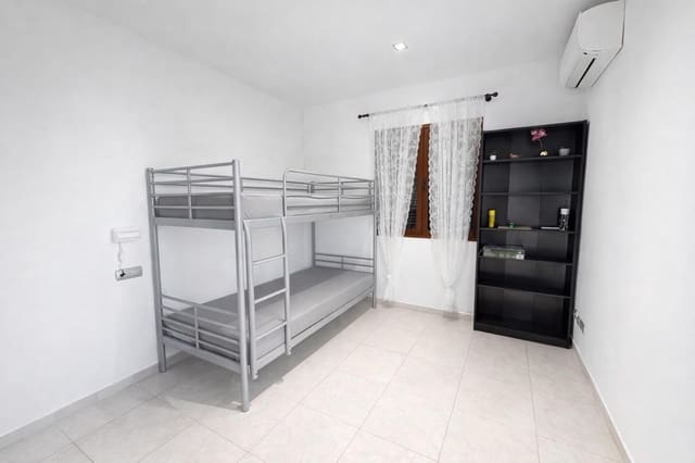 3 camera da letto Villa da affittare in Llucmajor con piscina garage - 2.800 € (Rif: 9530486)