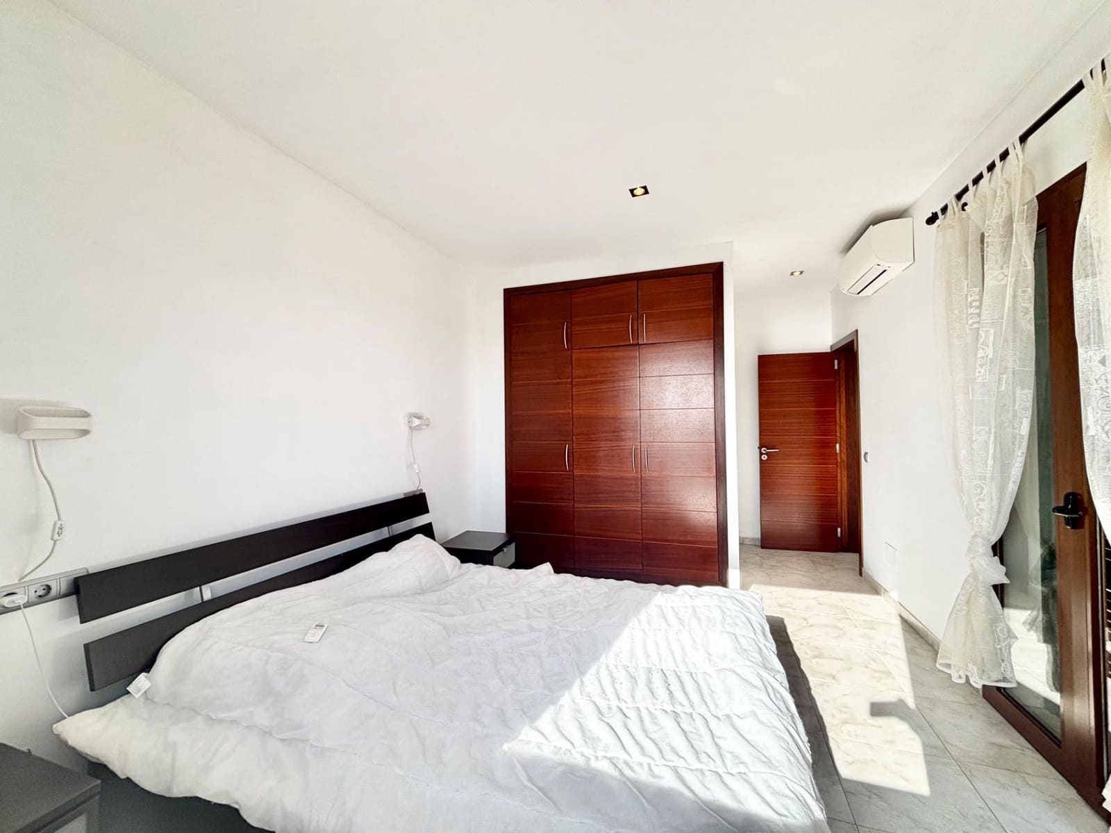3 sypialnia Willa do wynajęcia w Llucmajor z basenem garażem - 2 800 € (Ref: 9530486)