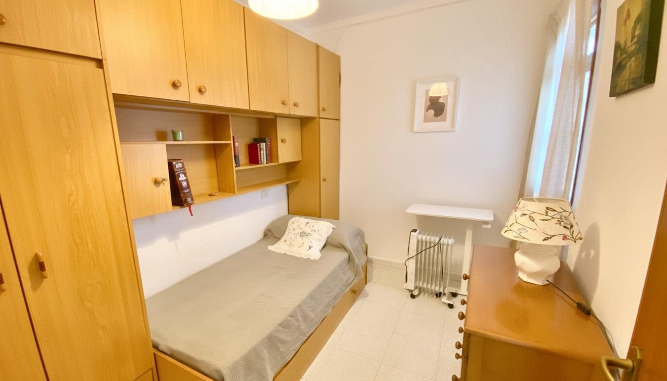 Appartement de 2 chambres à louer à Palma de Mallorca - 2 000 € (Ref: 9535886)