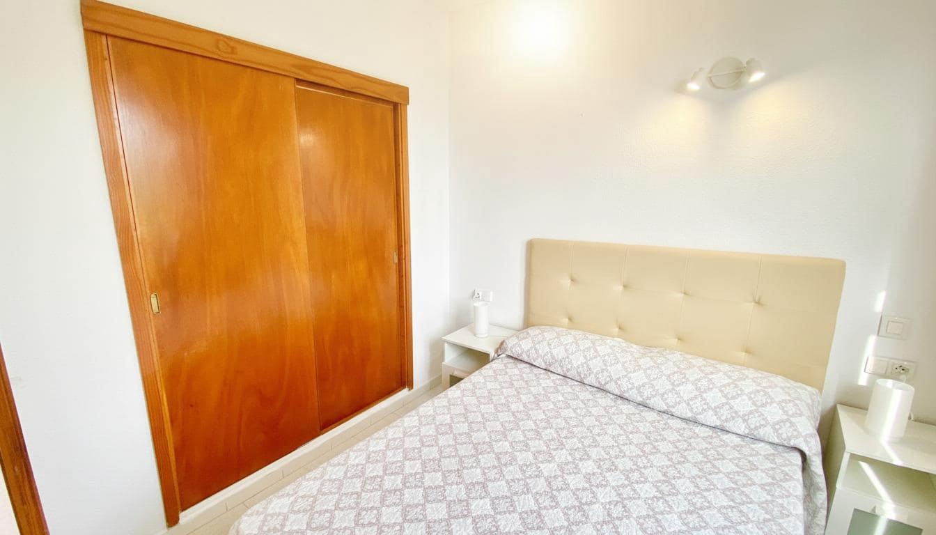 Appartement de 2 chambres à louer à Palma de Mallorca - 2 000 € (Ref: 9535886)