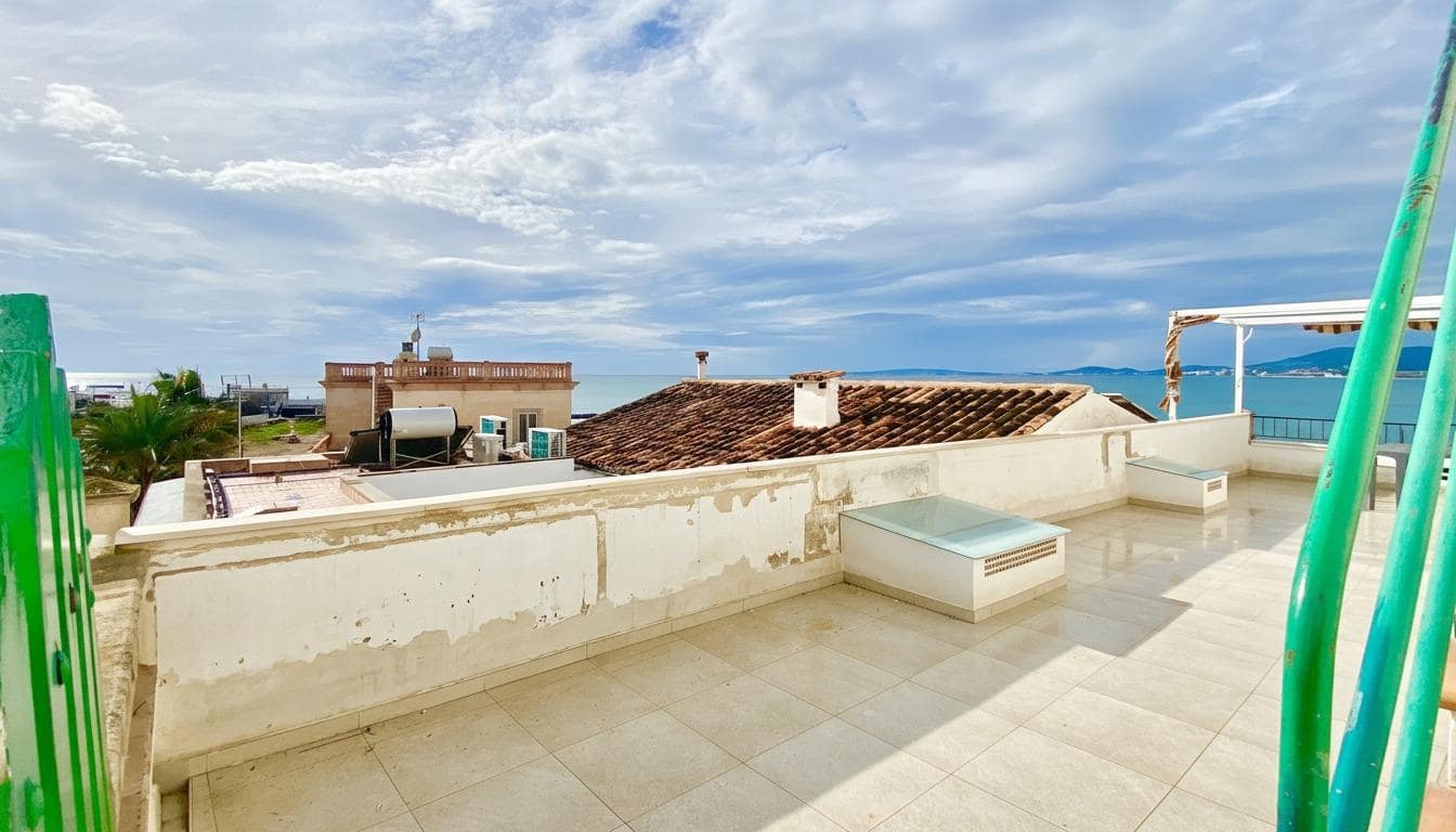 Appartement de 2 chambres à louer à Palma de Mallorca - 2 000 € (Ref: 9535886)