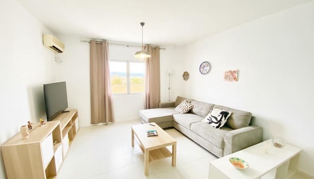 3 bedroom Flat for rent in Palma de Mallorca - € 2,000 (Ref: 9535886)