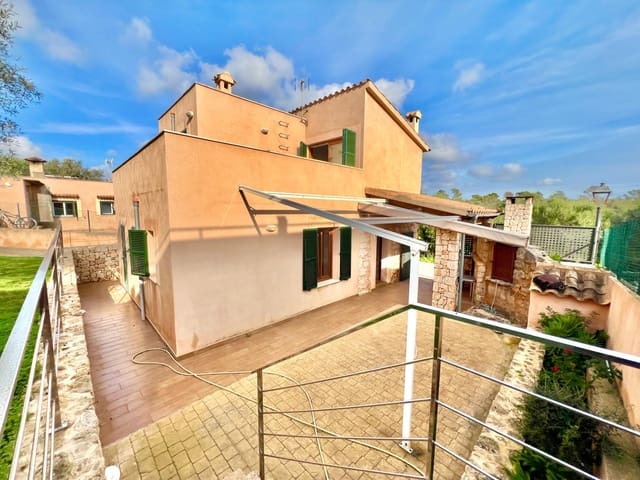 3 soveværelse Villa til leje i Santanyí med garage - € 2.850 (Ref: 9543554)