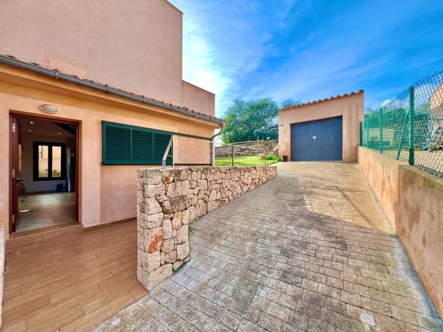 3 bedroom Villa for rent in Santanyí with garage - € 2,850 (Ref: 9543554)