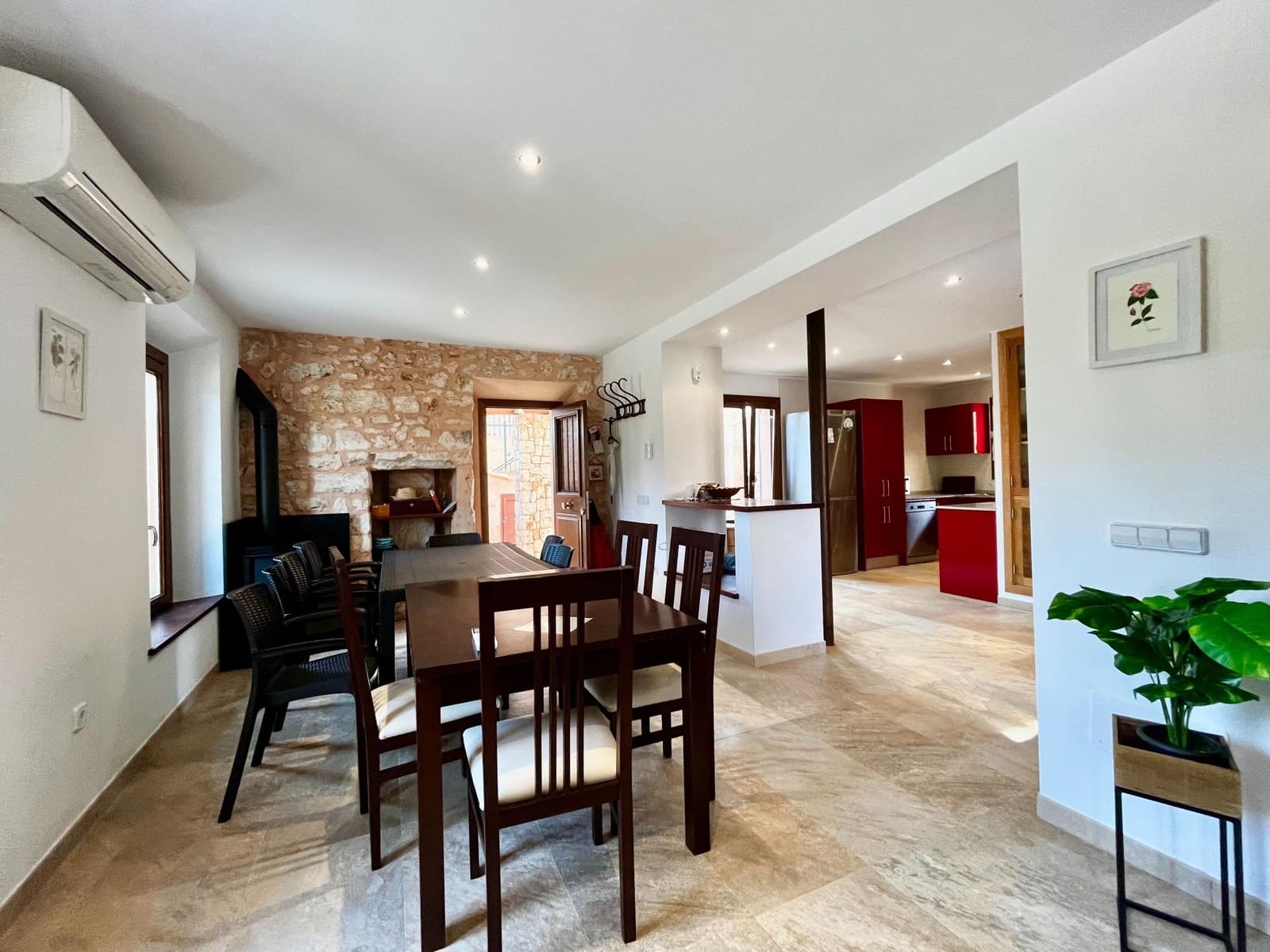 3 soveværelse Villa til leje i Santanyi med garage - € 2.500 (Ref: 9543554)