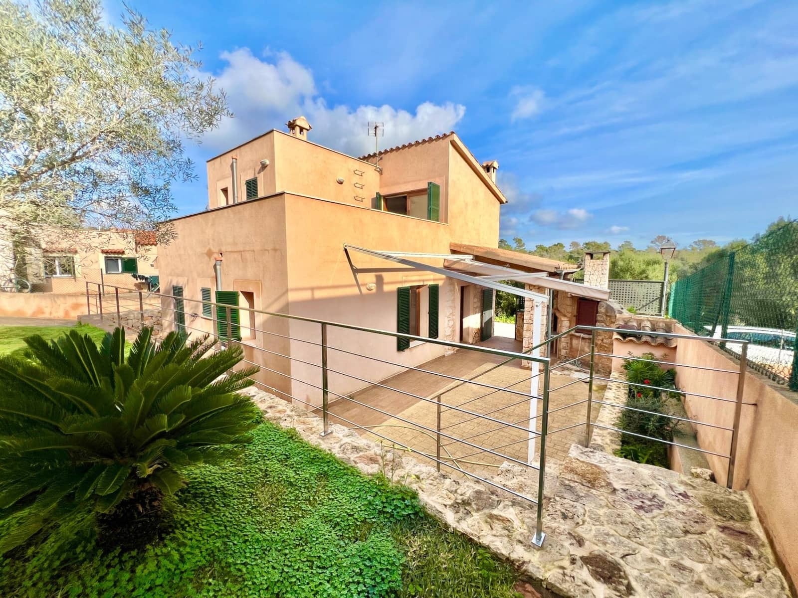 3 soveværelse Villa til leje i Santanyi med garage - € 2.500 (Ref: 9543554)