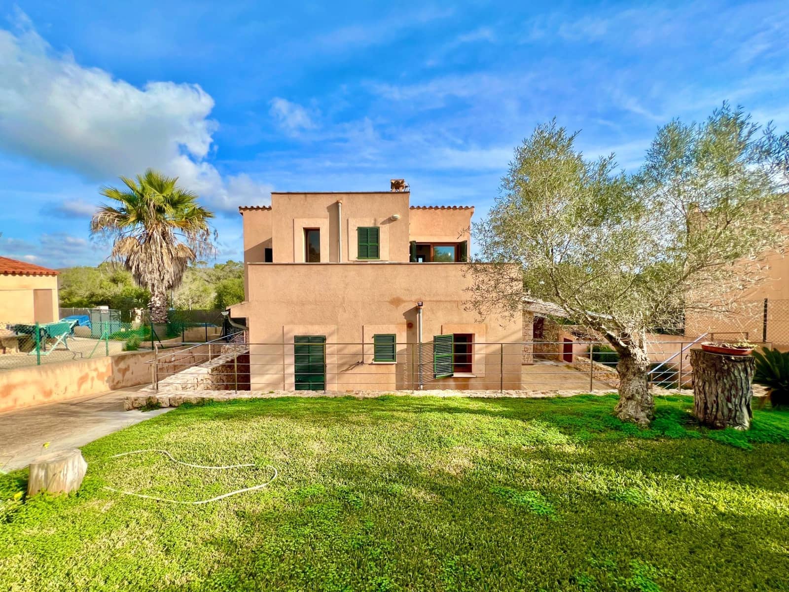 3 soveværelse Villa til leje i Santanyi med garage - € 2.500 (Ref: 9543554)