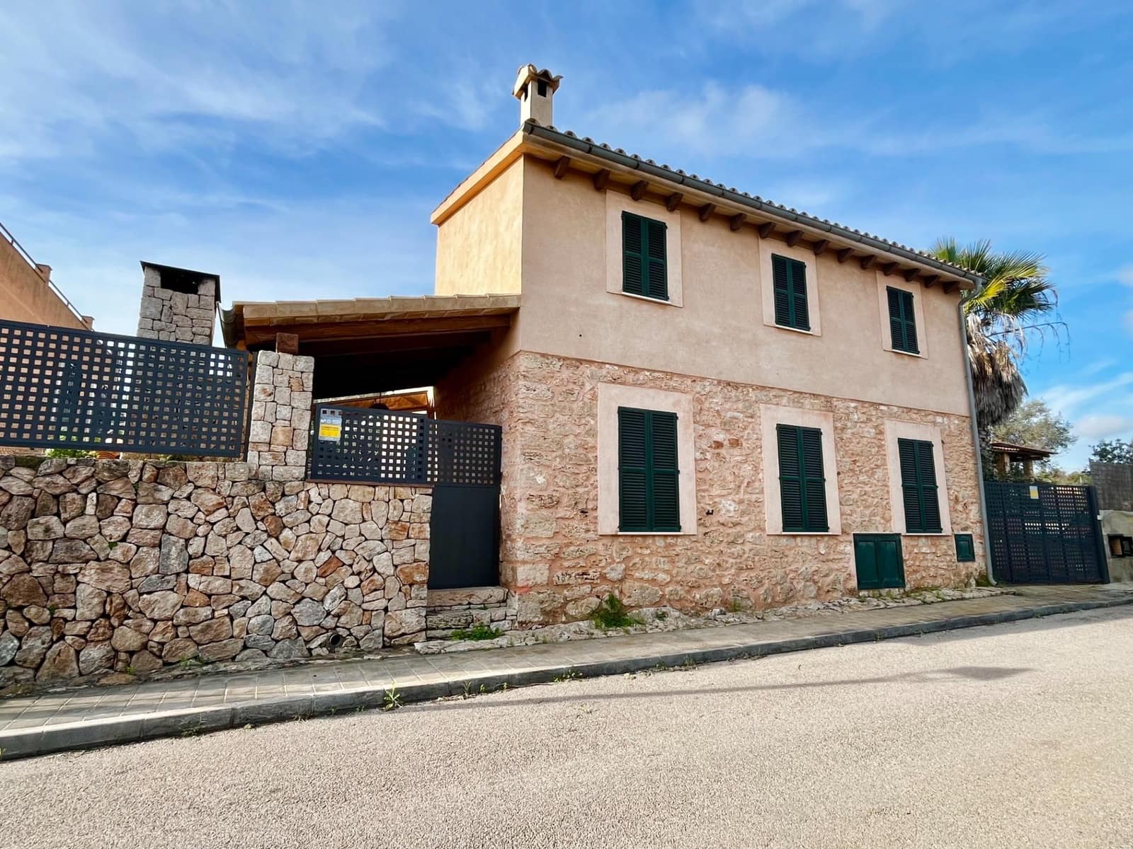 3 soveværelse Villa til leje i Santanyi med garage - € 2.500 (Ref: 9543554)