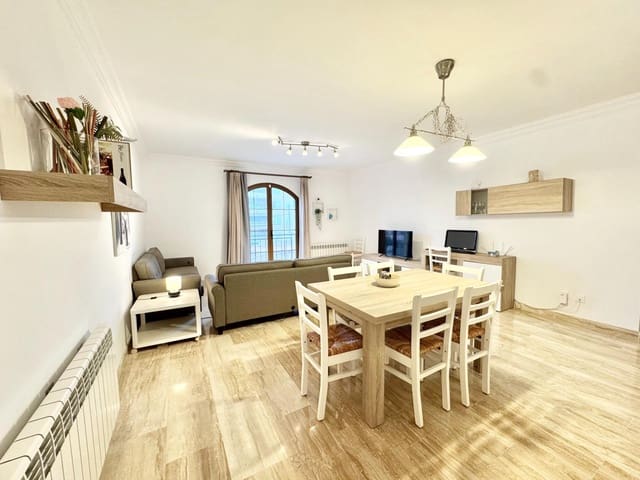 3 soveværelse Lejlighed til salg i Cala Ratjada, Capdepera med garage - € 499.000 (Ref: 9543555)