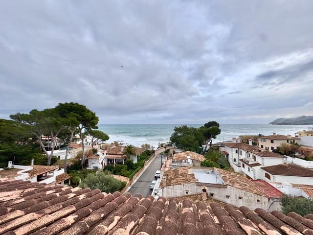 3 soverom Leilighet til salgs i Cala Ratjada, Capdepera med garasje - € 499 000 (Ref: 9543555)