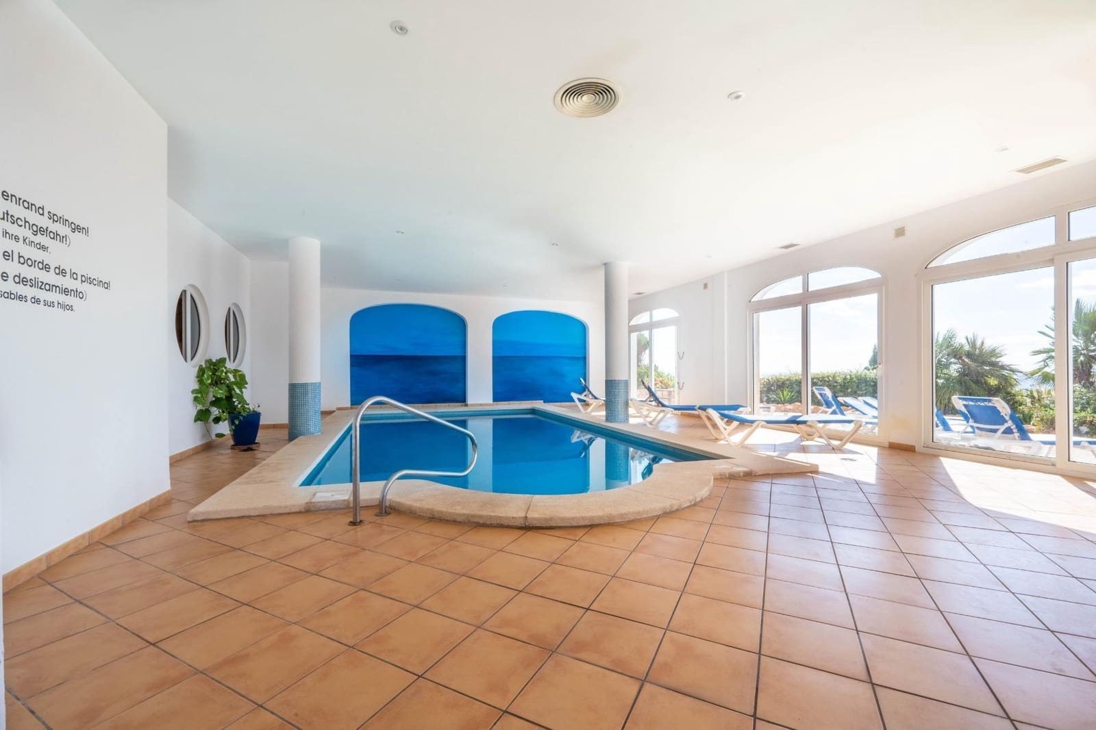 2 slaapkamer Appartement te koop in Llucmajor met zwembad garage - € 450.000 (Ref: 9543556)