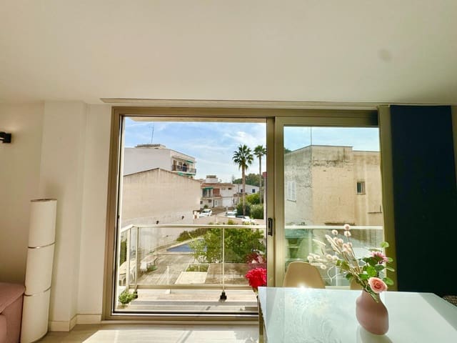 2 bedroom Flat for sale in Son Rapinya, Palma de Mallorca with garage - € 459,000 (Ref: 9555795)