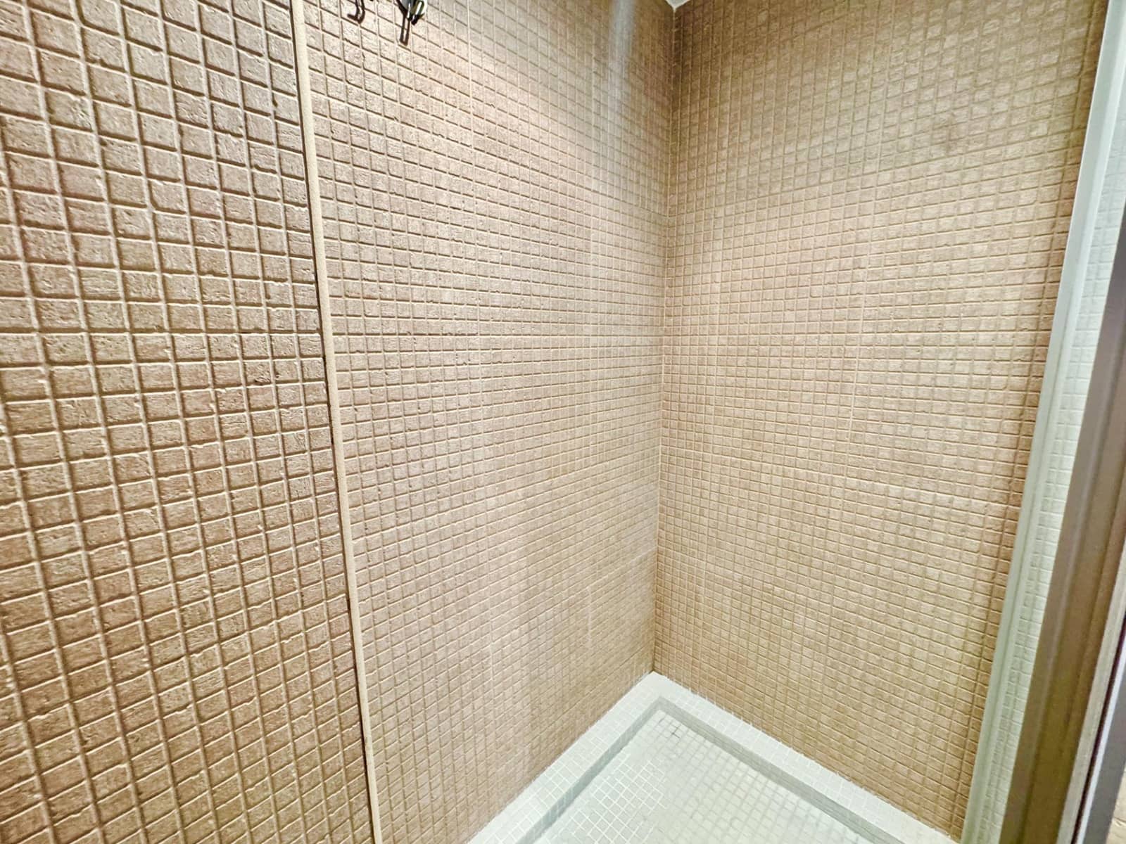 2 bedroom Flat for sale in Palma de Mallorca with garage - € 459,000 (Ref: 9555795)