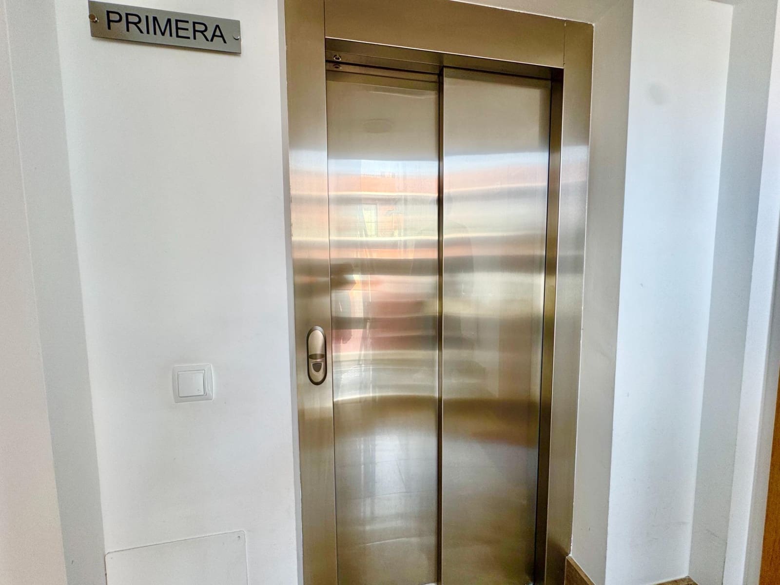 2 soveværelse Lejlighed til salg i Palma de Mallorca med garage - € 459.000 (Ref: 9555795)
