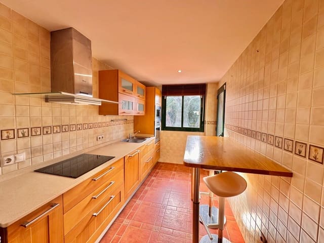 Piso de 3 habitaciones en Sa Torre (Llucmajor), Llucmajor en venta con piscina garaje - 390.000 € (Ref: 9591228)