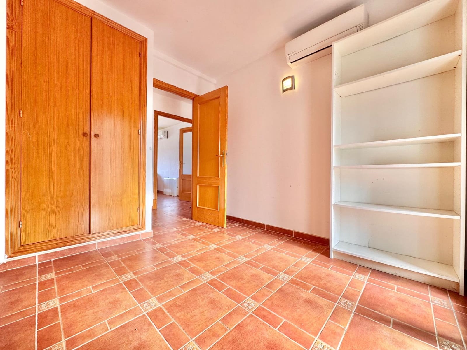 Piso de 3 habitaciones en Sa Torre (Llucmajor) en venta con piscina garaje - 390.000 € (Ref: 9591228)