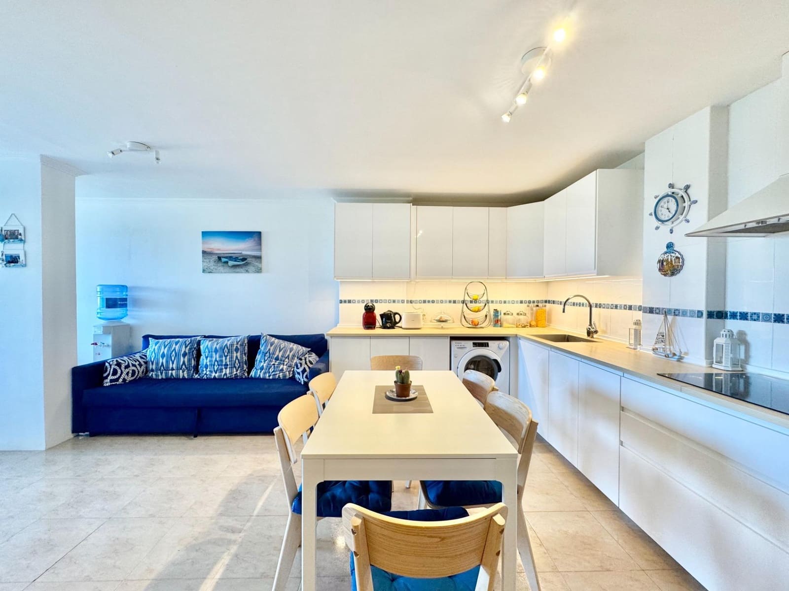 2 bedroom Flat for sale in Campos with garage - € 299,000 (Ref: 9596088)