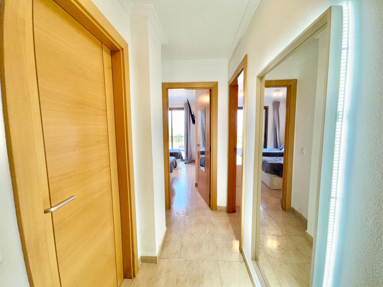 2 bedroom Flat for sale in Campos with garage - € 295,000 (Ref: 9596088)