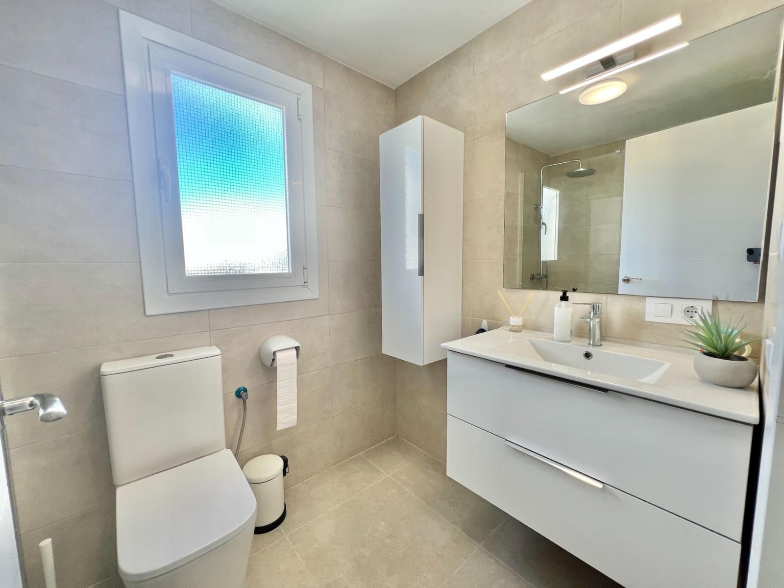 2 Zimmer Wohnung zu vermieten in Portocolom - 1.650 € (Ref: 9625517)