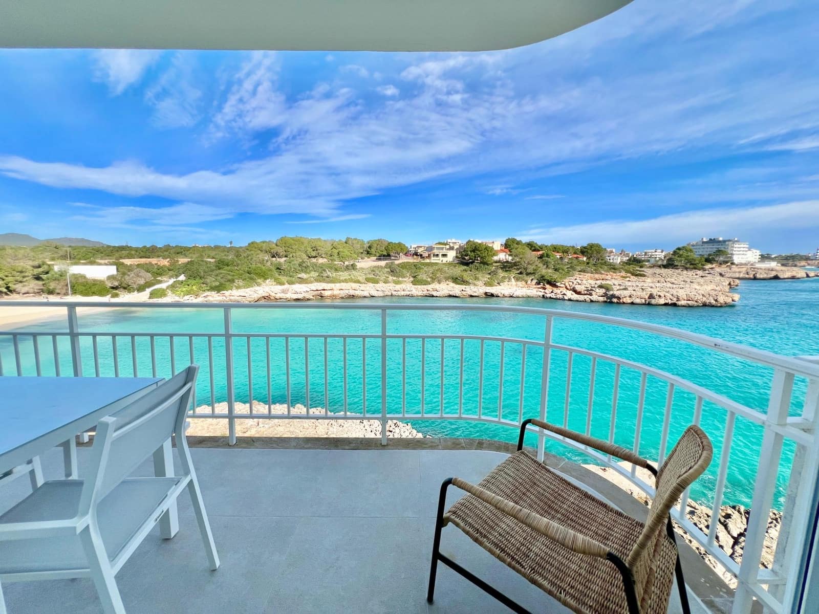 2 Zimmer Wohnung zu vermieten in Portocolom - 1.650 € (Ref: 9625517)