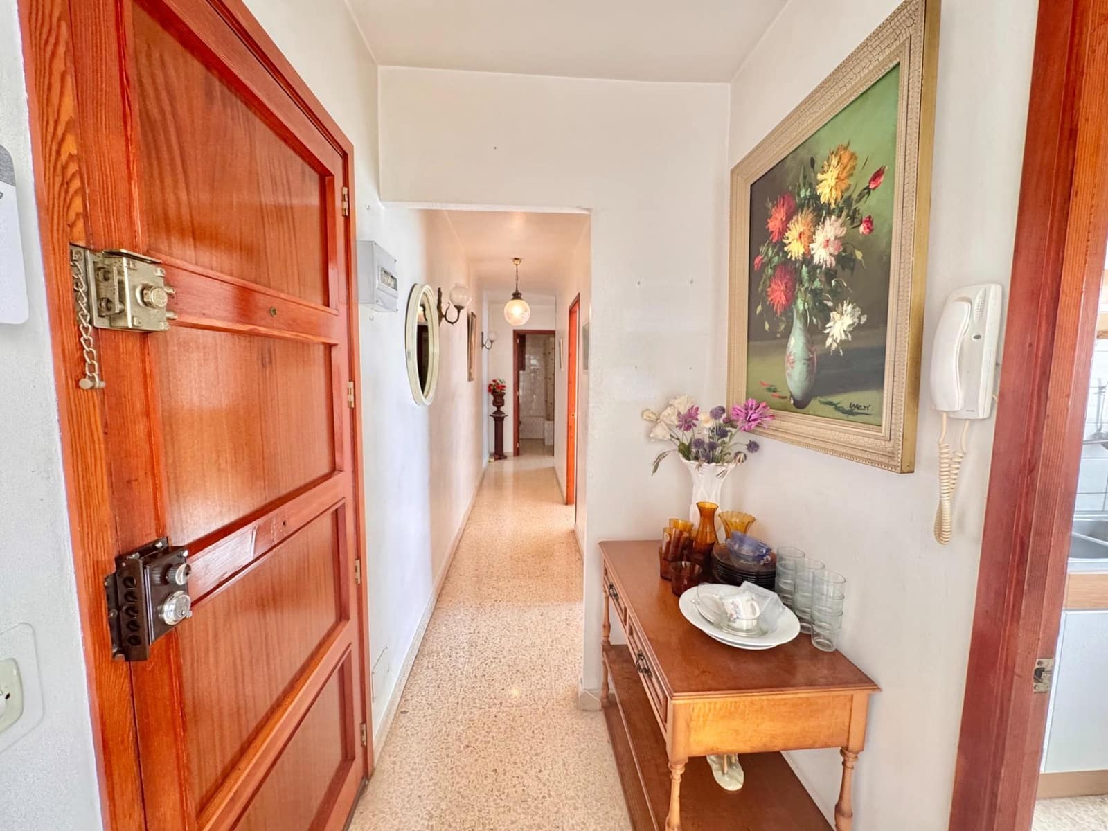 3 bedroom Flat for sale in Palma de Mallorca with garage - € 315,000 (Ref: 9627455)