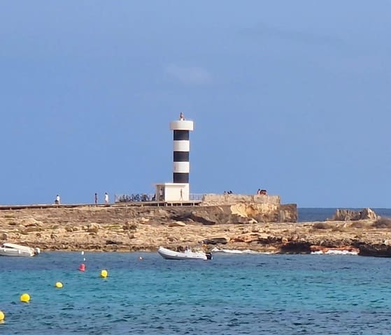 4 Zimmer Villa zu verkaufen in Ses Salines mit Garage - 1.350.000 € (Ref: 9650359)