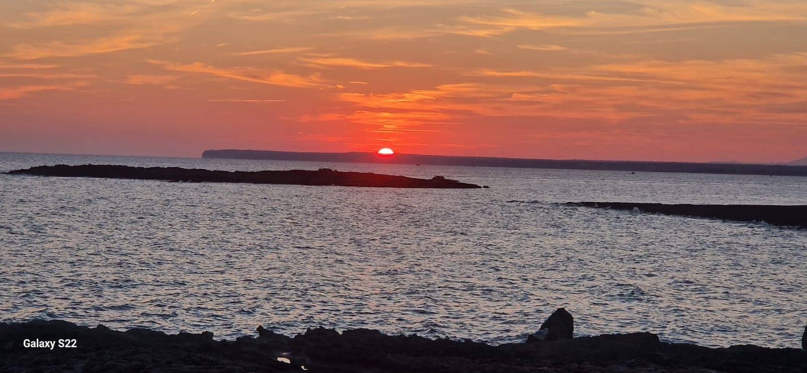 4 bedroom Villa for sale in Ses Salines with garage - € 1,200,000 (Ref: 9650359)