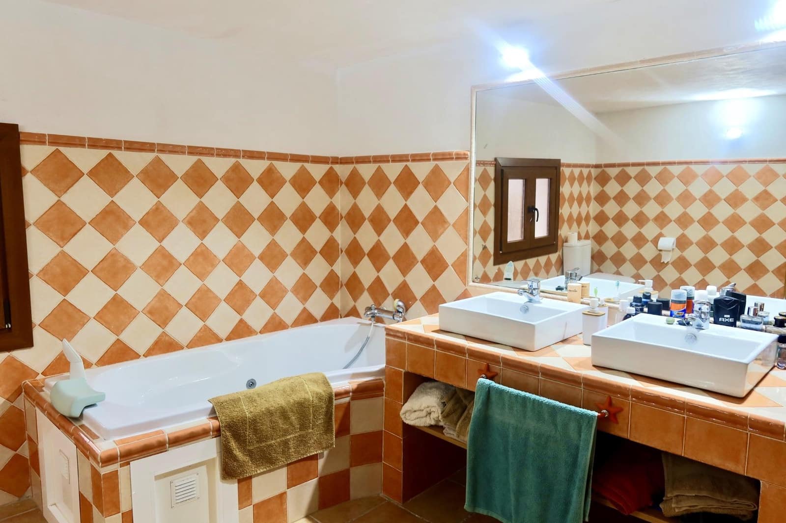 4 slaapkamer Villa te koop in Ses Salines met garage - € 1.200.000 (Ref: 9650359)