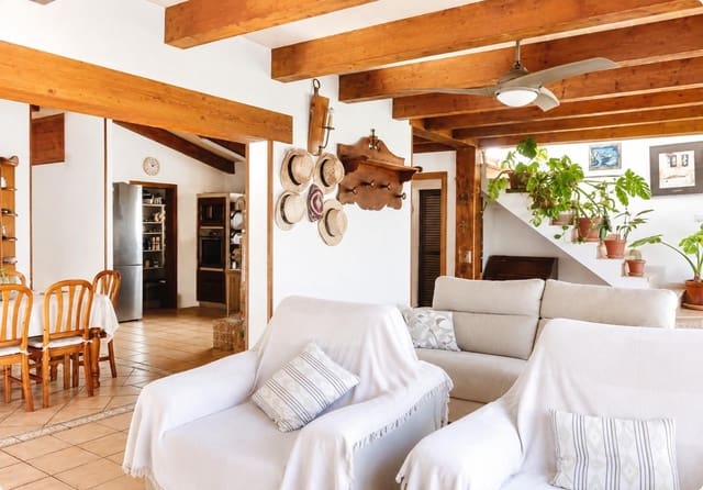 4 quarto Moradia para venda em Ses Salines com garagem - 1 085 000 € (Ref: 9650359)