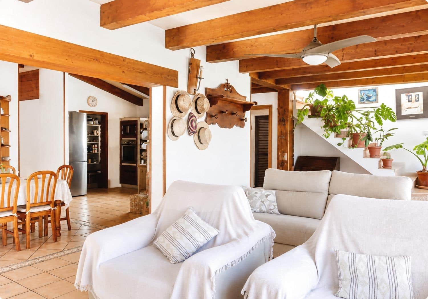 4 soverom Villa til salgs i Ses Salines med garasje - € 949 000 (Ref: 9650359)