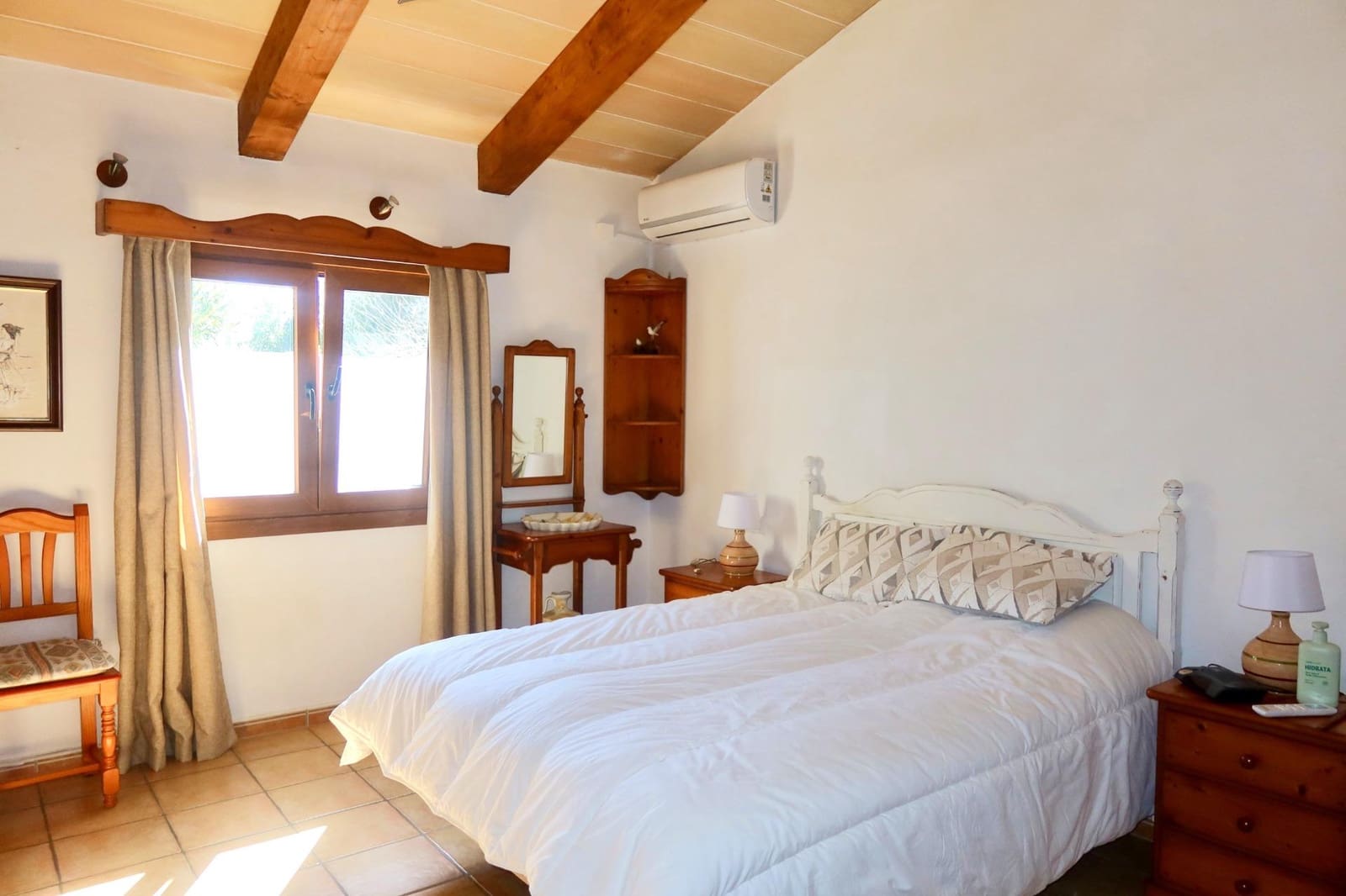 4 soverom Villa til salgs i Ses Salines med garasje - € 949 000 (Ref: 9650359)
