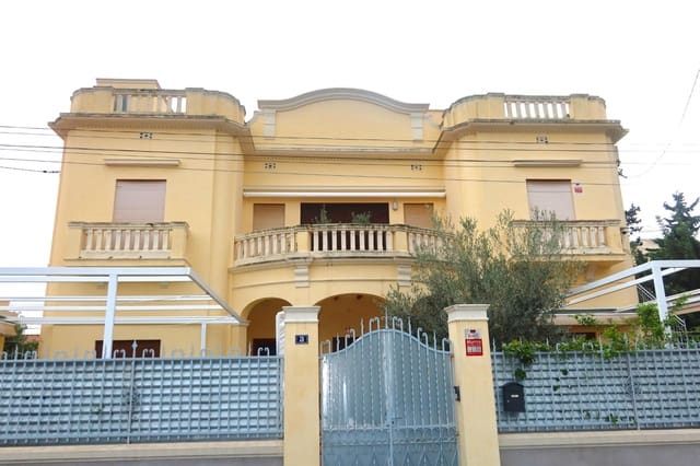 4 slaapkamer Villa te koop in Palma de Mallorca met zwembad garage - € 1.680.000 (Ref: 9650360)