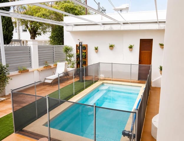 4 Zimmer Villa zu verkaufen in Palma de Mallorca mit Pool Garage - 1.680.000 € (Ref: 9650360)