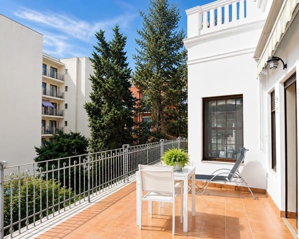 4 slaapkamer Villa te koop in Palma de Mallorca met zwembad garage - € 1.680.000 (Ref: 9650360)