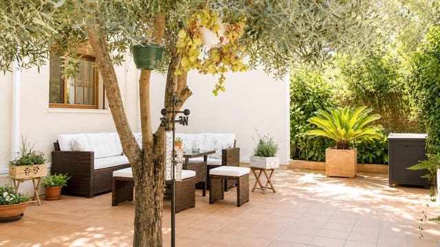 4 slaapkamer Villa te koop in Palma de Mallorca met zwembad garage - € 1.680.000 (Ref: 9650360)