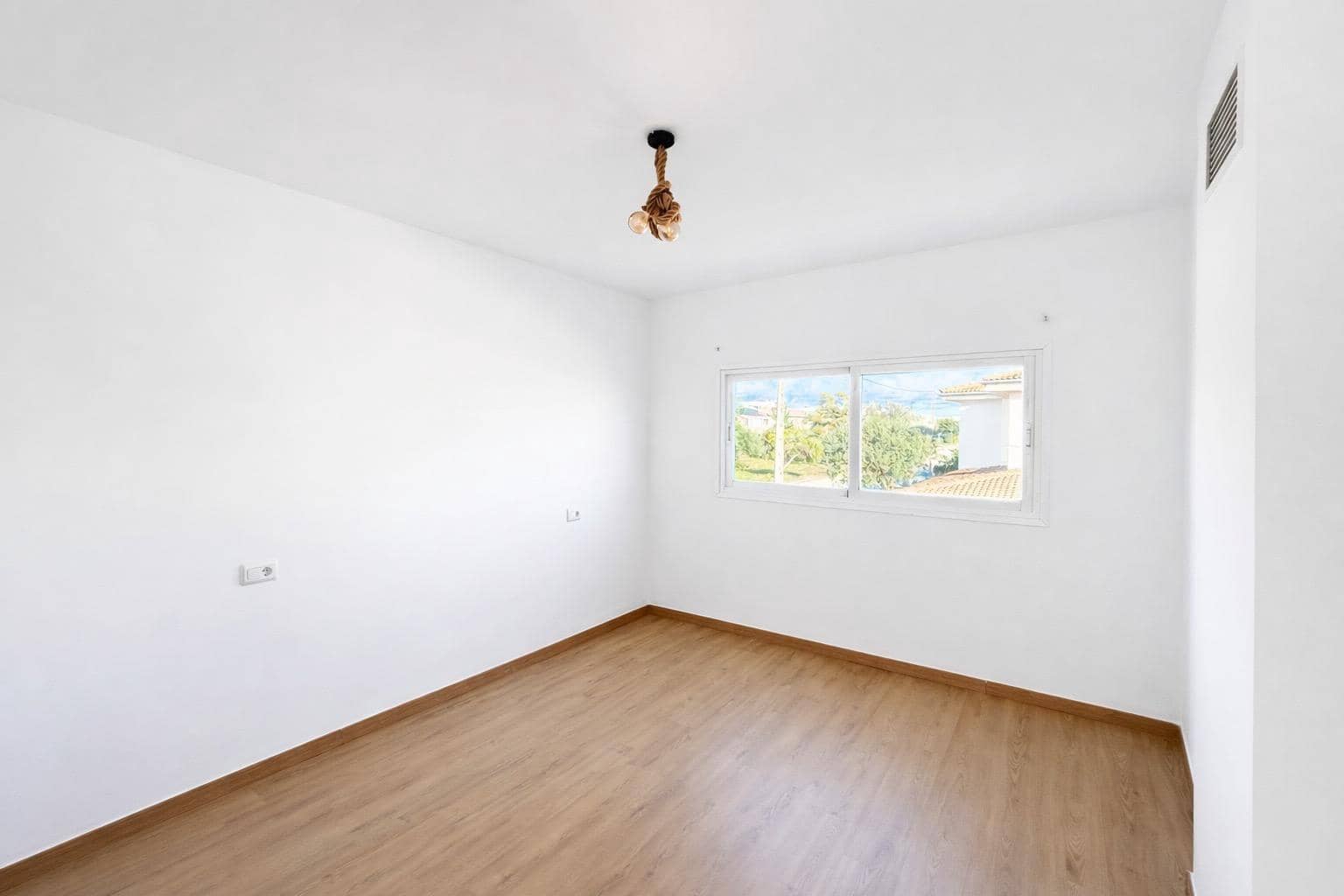 Chalet de 5 habitaciones en Sa Rapita / La Rapita en venta con piscina garaje - 570.000 € (Ref: 9670602)