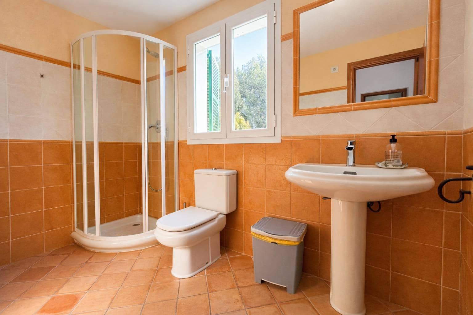 4 chambre Villa/Maison à vendre à Cala Pi avec piscine garage - 675 000 € (Ref: 9677440)