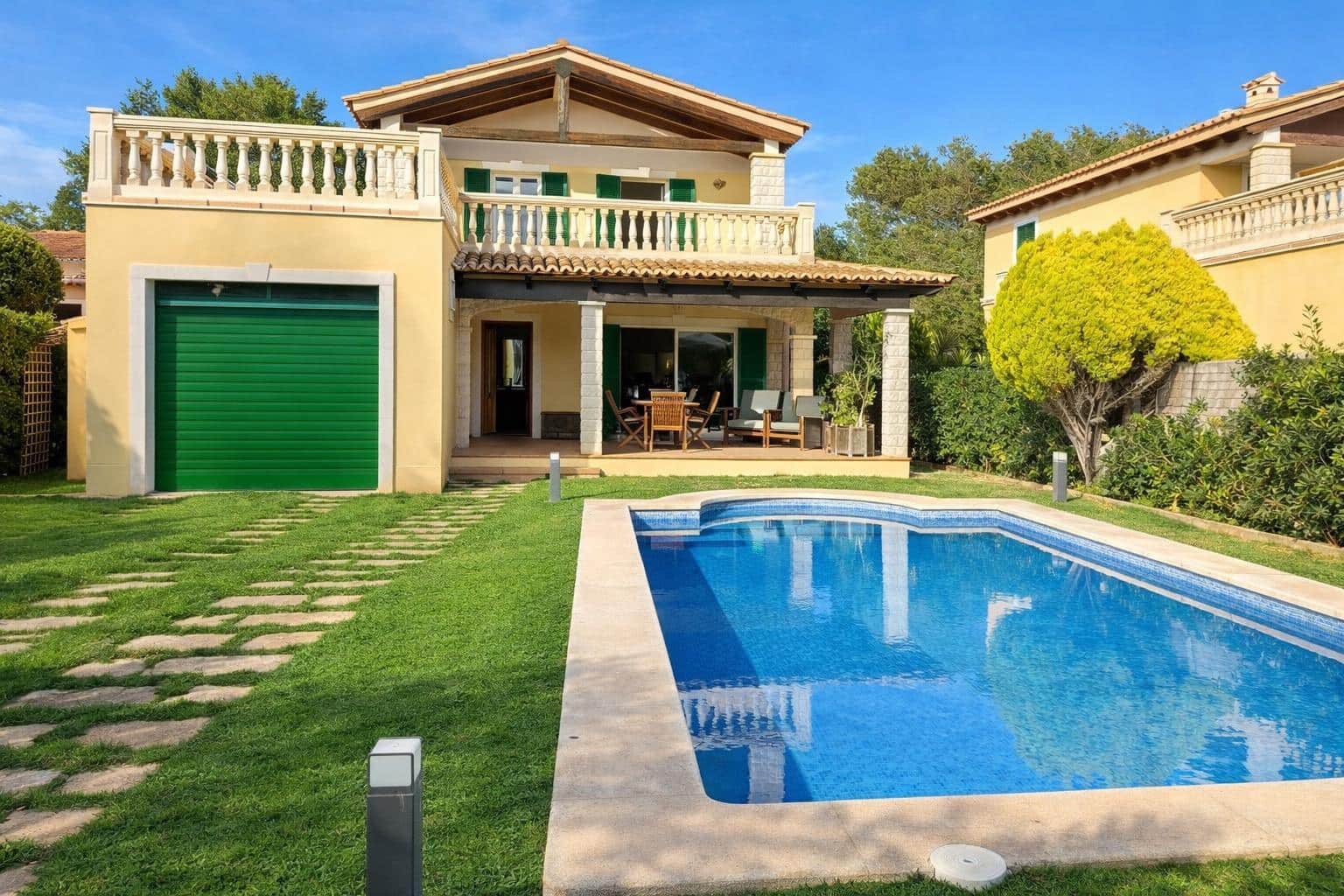 4 bedroom Villa for sale in Cala Pi with pool garage - € 675,000 (Ref: 9677440)