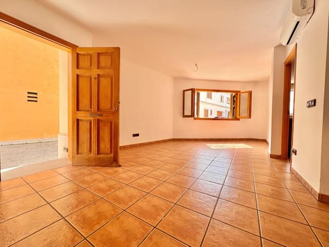 3 soveværelse Rækkehus til salg i Sant Jordi, Palma de Mallorca - € 420.000 (Ref: 9686381)