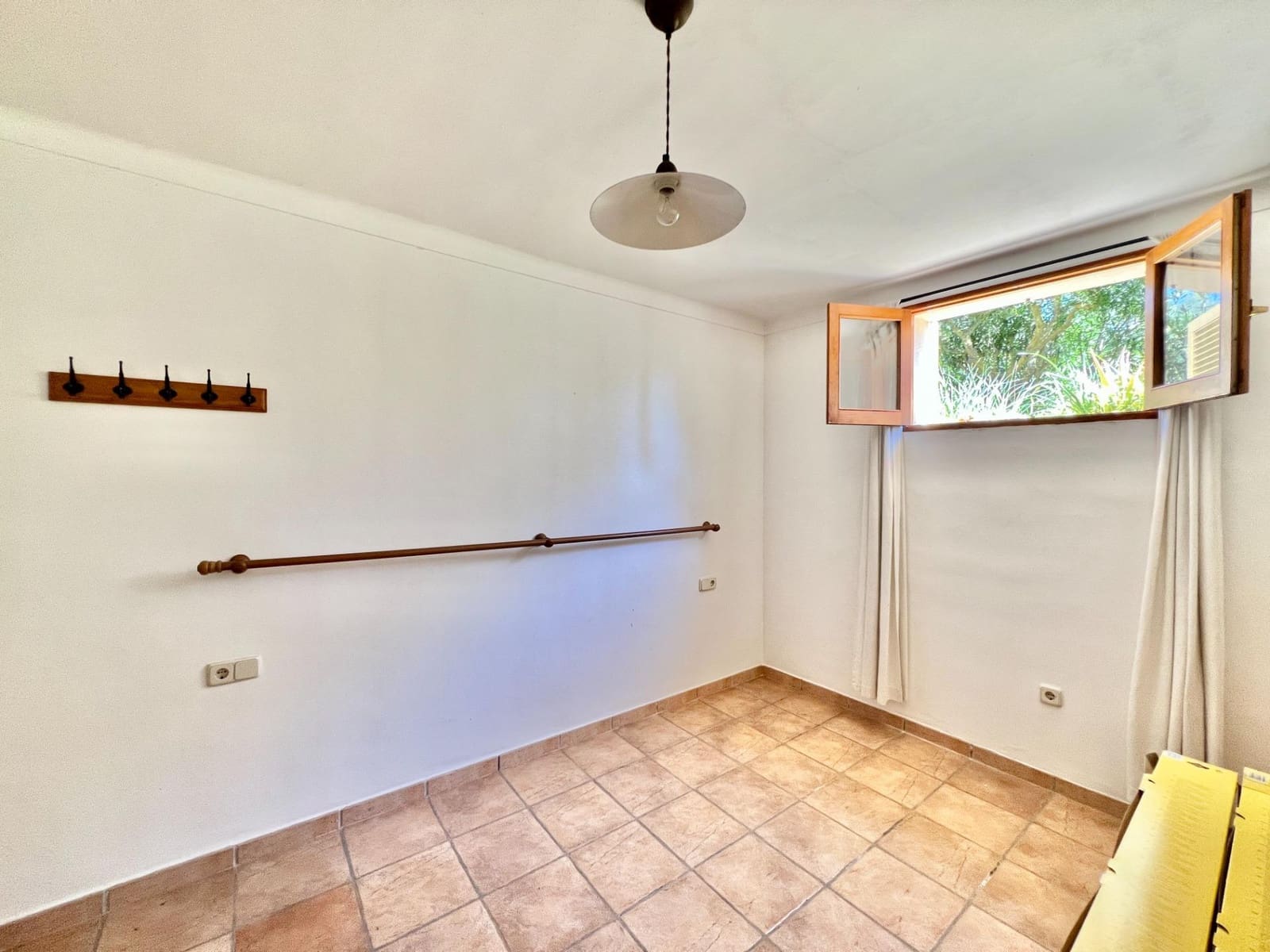 4 soveværelse Finca/Landehus til leje i Campos med swimmingpool garage - € 3.000 (Ref: 9690567)