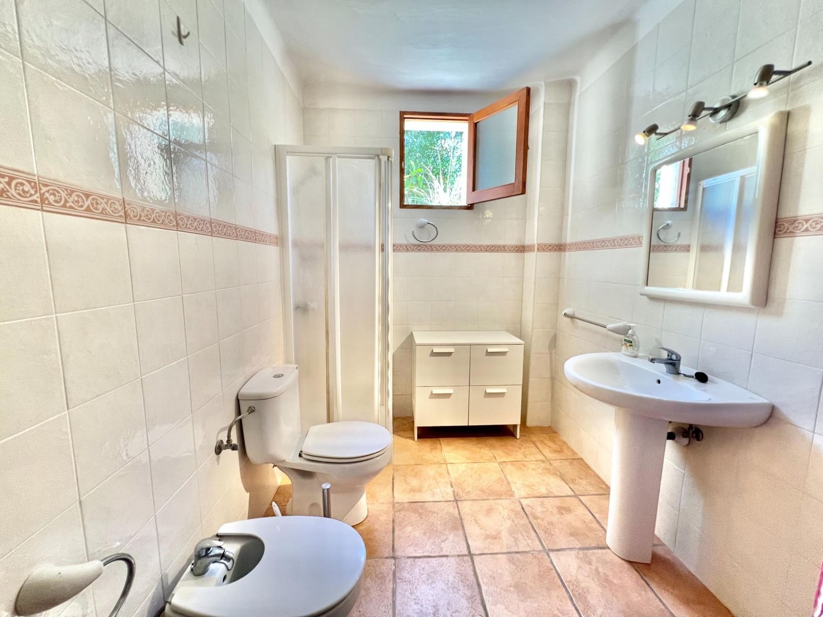 4 soveværelse Finca/Landehus til leje i Campos med swimmingpool garage - € 3.000 (Ref: 9690567)