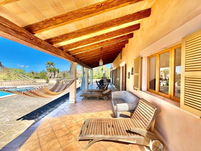 Finca/Maison de Campagne de 4 chambres à louer à Campos avec piscine garage - 3 000 € (Ref: 9690567)