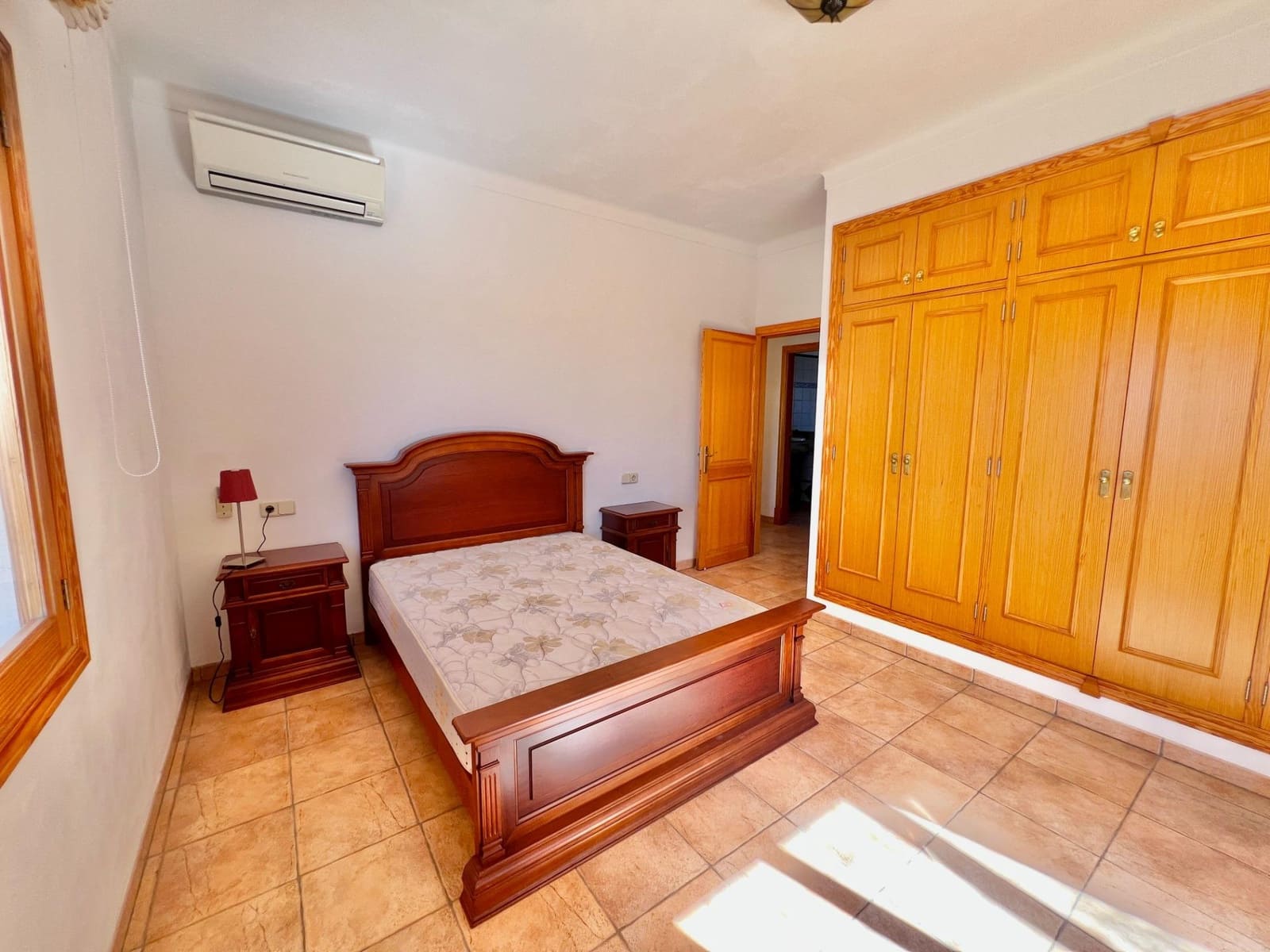 Finca/Maison de Campagne de 4 chambres à louer à Campos avec piscine garage - 2 900 € (Ref: 9690567)