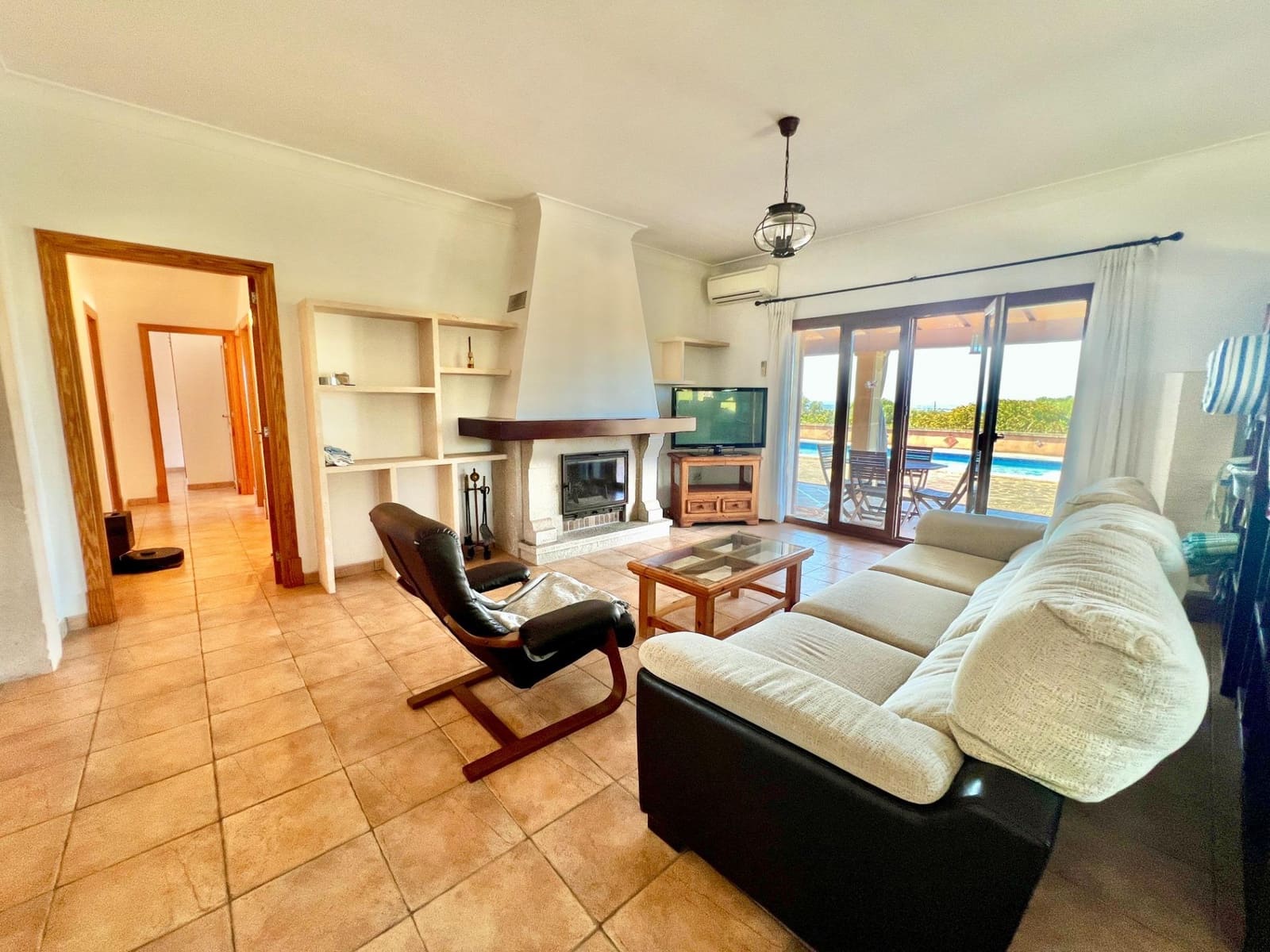 Finca/Maison de Campagne de 4 chambres à louer à Campos avec piscine garage - 2 900 € (Ref: 9690567)