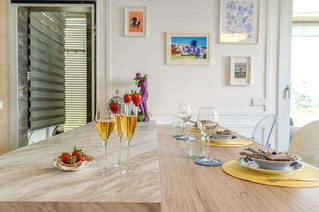 4 Zimmer Apartment zu verkaufen in Cala Vinyes / Cala Vinyas / Cala Viñas, Calvià mit Pool Garage - 895.000 € (Ref: 9690569)