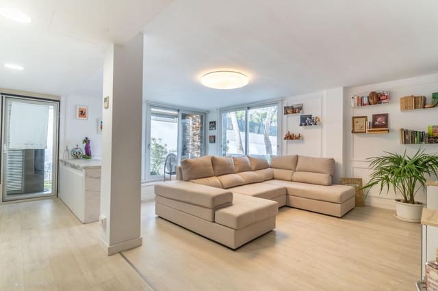 4 chambre Appartement à vendre à Cala Vinyes / Cala Vinyas / Cala Viñas, Calvià avec piscine garage - 895 000 € (Ref: 9690569)